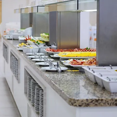 Garden Nevis 3* Slăntjev Brjag