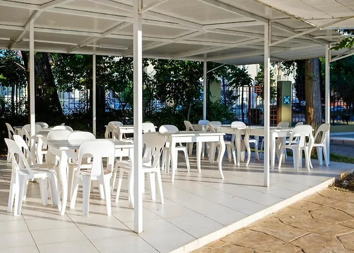 Garden Nevis Otel Sunny Beach