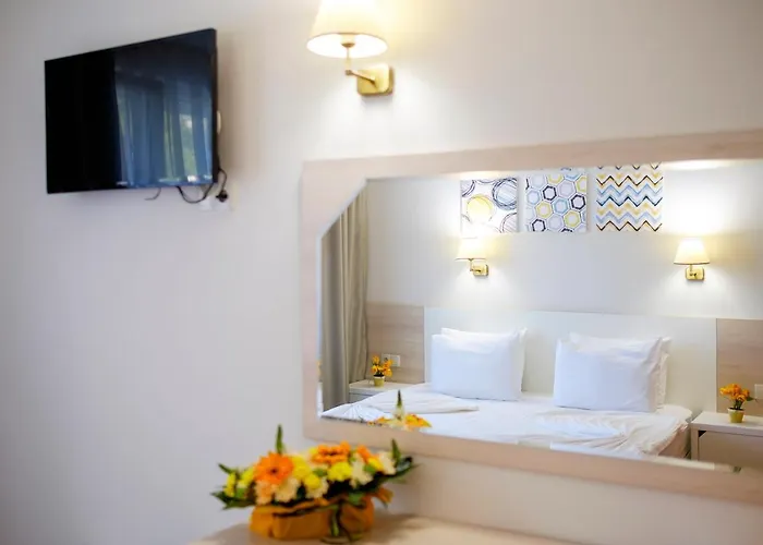 Garden Nevis 3* サニービーチ